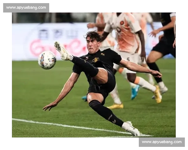 意甲在线平台：畅享顶级足球赛事实时直播与精彩分析